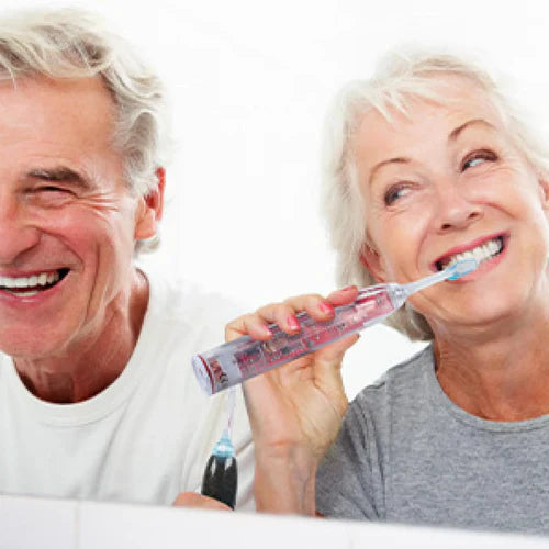 Ultraschallzahnbürsten und Senioren: Vorteile und Anpassungen für ältere Menschen